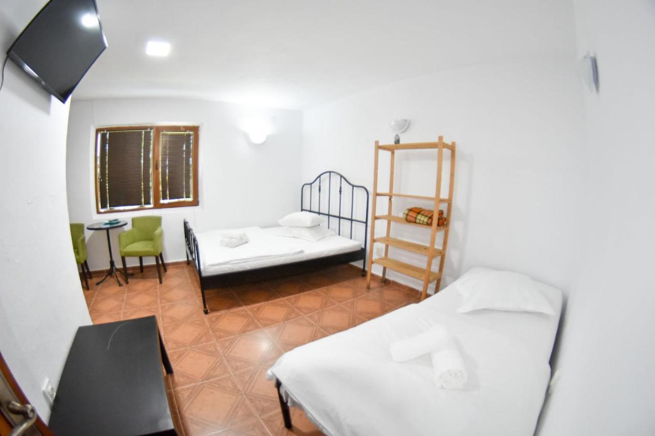 La Piovra Vama Veche Hotel Exterior foto